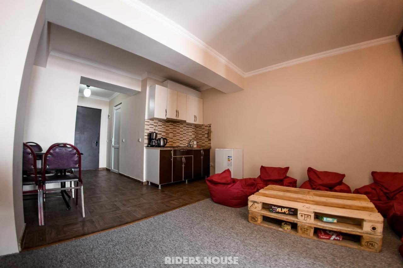 Auberge de jeunesse Riders House New Goudaouri Extérieur photo